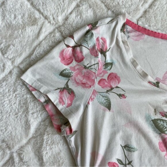 Oh Baby By Motherhood | Cream and Rose Floral Maternity T-Shirt | Size Medium - Picture 5 of 10